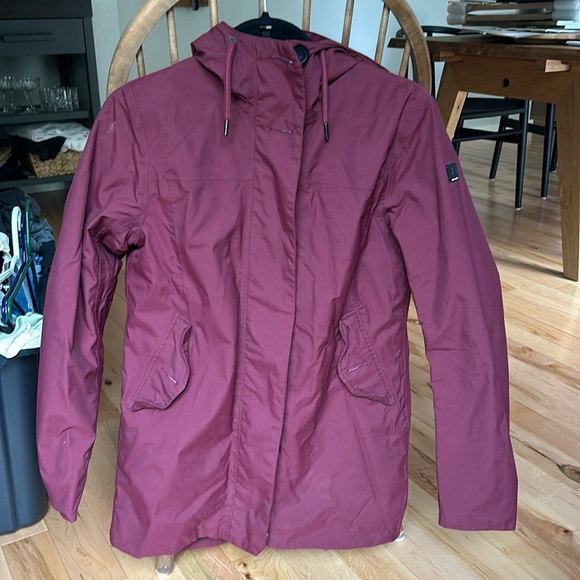 Helly Hansen light ski jacket - Picture 1 of 4